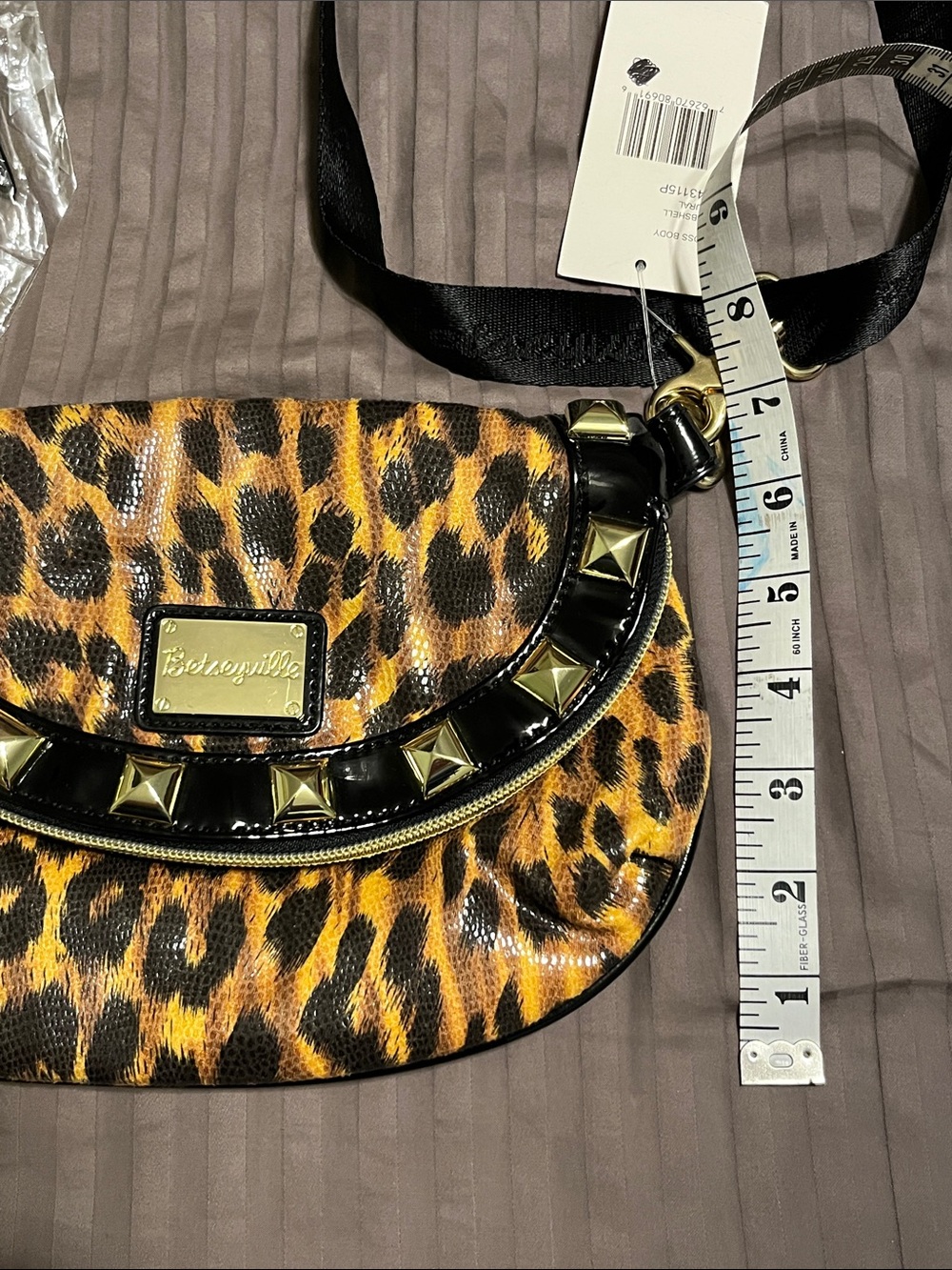 New NWT Betsey Johnson Betseyville Leopard Print Crossbody with Gold Stud Trim - Picture 13 of 16